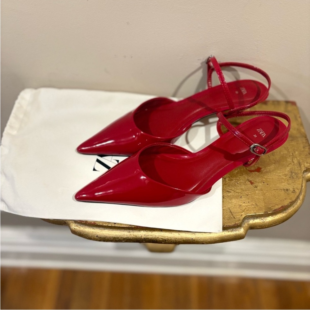 Zara Women's Bold Red Pointed Heels
